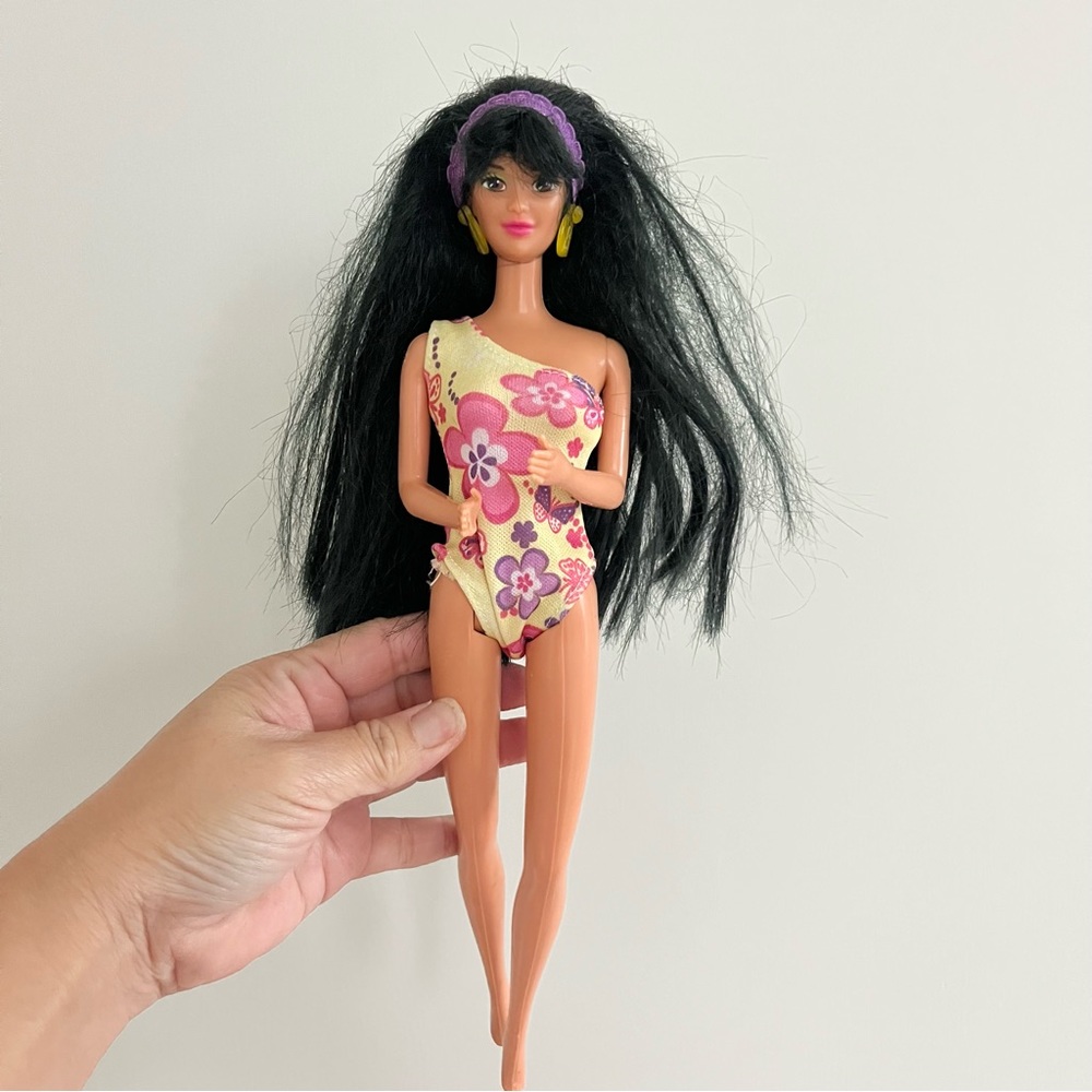Vintage 80s Hawaiian Fun Kira Barbie Doll Mattel with Bathing Suit